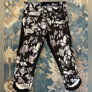 Champion Sports Athletic Leggings Workout Pants, size Large, in great condition